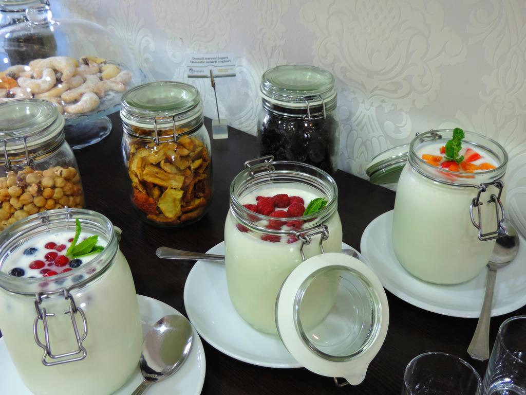 Betnava Hotel Марибор Экстерьер фото