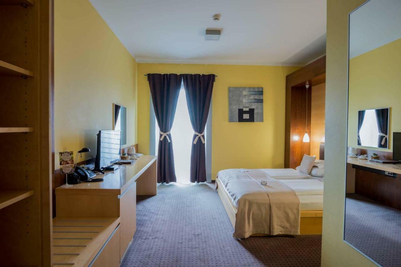 Betnava Hotel Марибор Экстерьер фото